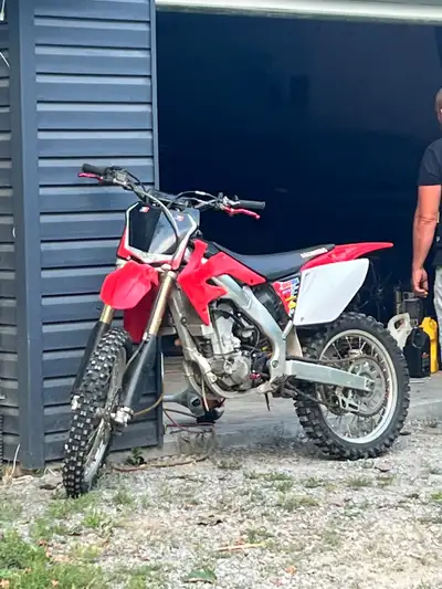 Bike starts first or second kick runs amazing engine rebuilt by bondi with previous owner had about...