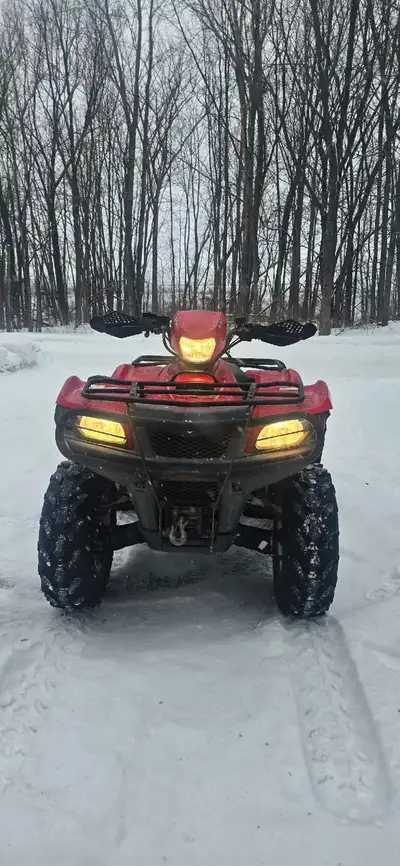 Selling my 2008 suzuki kingquad 750 AXI fuel injected ; automatic transmission ; motor and clutch ar...