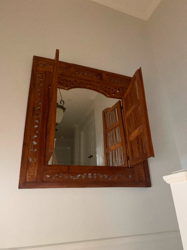 Very large hand carved wooden bird cage door mirror in Home Décor & Accents in Markham / York Region - Image 4