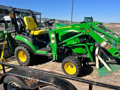 John Deere 1025R, View more
