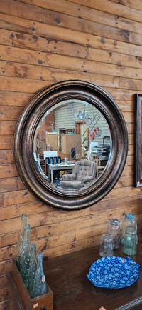 Unique Round Mirror w/ Distressed Frame