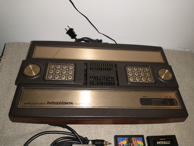 Mattel Electronic Intellivision  in Older Generation in Red Deer - Image 4