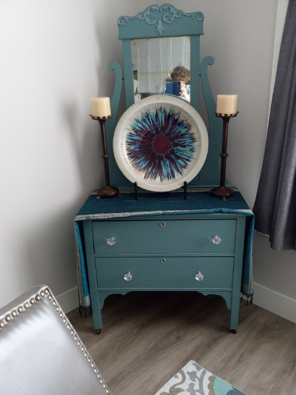 Antique Dresser in Dressers & Wardrobes in Annapolis Valley