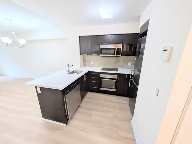 1Bedroom + Den for Rent on Subway Line in Long Term Rentals in City of Toronto - Image 6