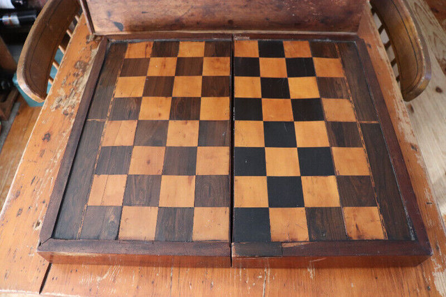 Vintage Inlaid Wooden Folding Game Board in Arts & Collectibles in London - Image 3