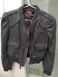 Juicy Couture leather jacket / Manteau en cuir JUICY COUTURE