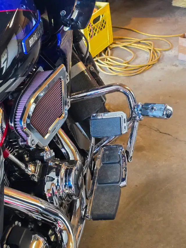 Harley-Davidson Road Glide CVO in Touring in Edmonton - Image 5