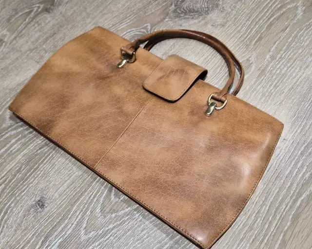 Small Designer Purses in Women's - Bags & Wallets in Ottawa - Image 8