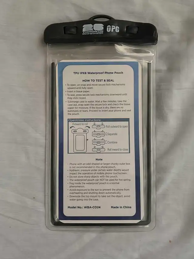 TPU IPX8 Waterproof Phone Pouch in Cell Phone Accessories in City of Toronto - Image 3