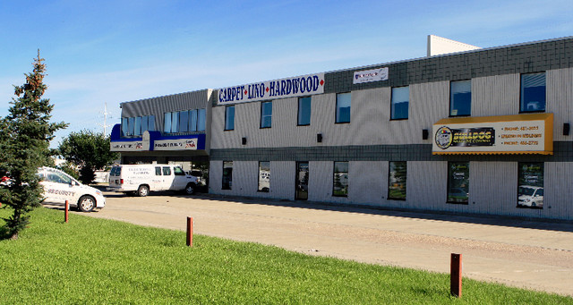 2772 SQ FT OFFICE/WAREHOUSE FOR LEASE - WEST END in Commercial & Office Space for Rent in Edmonton