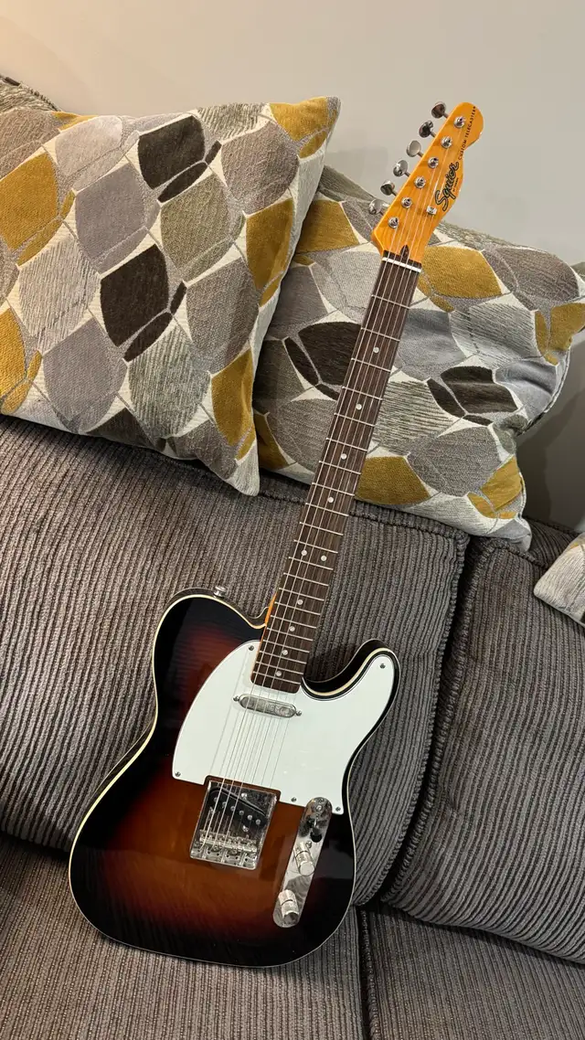 2020 Squier Classic Vibe ’60s Custom Telecaster | Guitars | Barrie ...