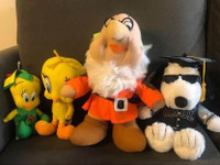 Snoopy /Tweety Bird & Doc one of the 7 Dwares  Stuffed Doll Toys