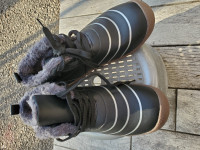 Short winter boots size 40-41