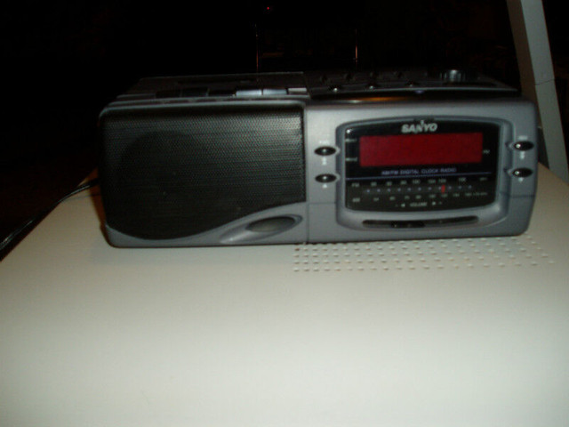 Radios dans Art et objets de collection  à Longueuil/Rive Sud - Image 3