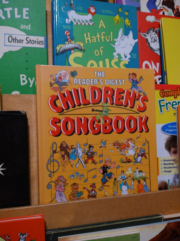 The Reader's Digest Children's Songbook Spiral-bound in Children & Young Adult in City of Toronto - Image 4