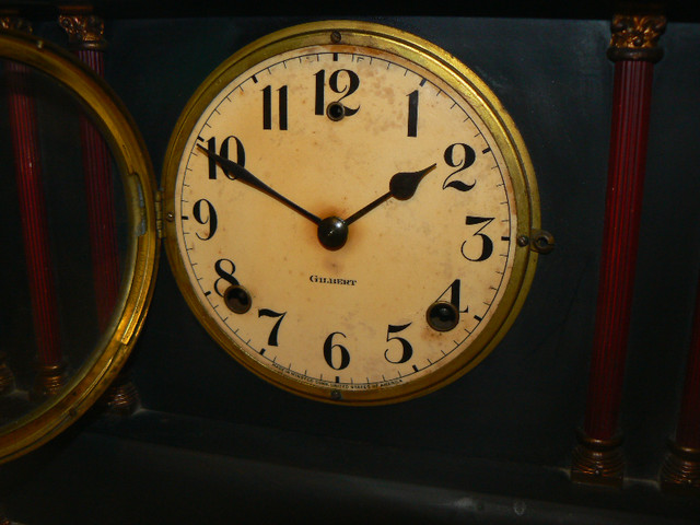 Antique Gilbert Mantel Clock in Arts & Collectibles in Trenton - Image 3