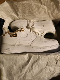 Nike airforce one Charms size 7.5 shoes