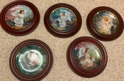 Plates Bradford Exchange “Garden Blessings” Collectors, View more