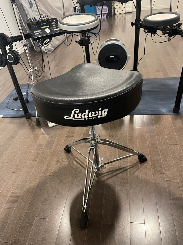 Ludwig Drum Throne in Drums & Percussion in St. Albert
