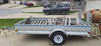 5 x 10 Stirling utility trailer Very good condition Needs electrical repairs but comes with magnetic...