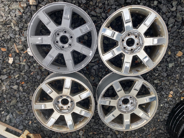 22 inch Cadillac Escalade wheels in Tires & Rims in Bedford