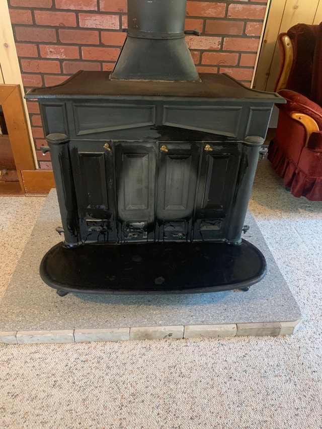 Wood burning stove (cast) Fireplace & Firewood Saskatoon Kijiji