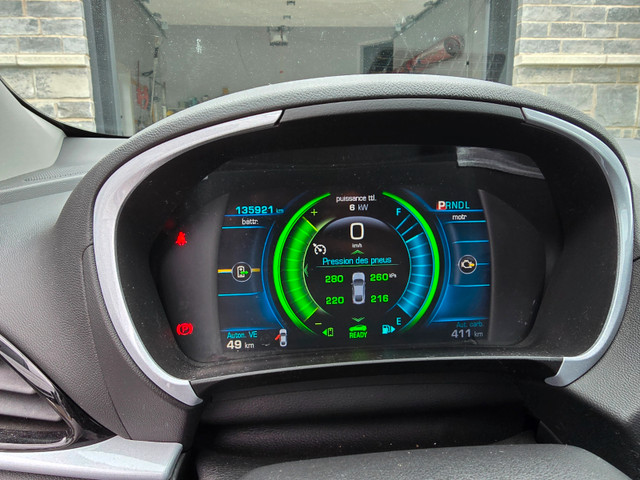 Volt 2017 136 000km dans Autos et camions  à Ouest de l’Île - Image 4