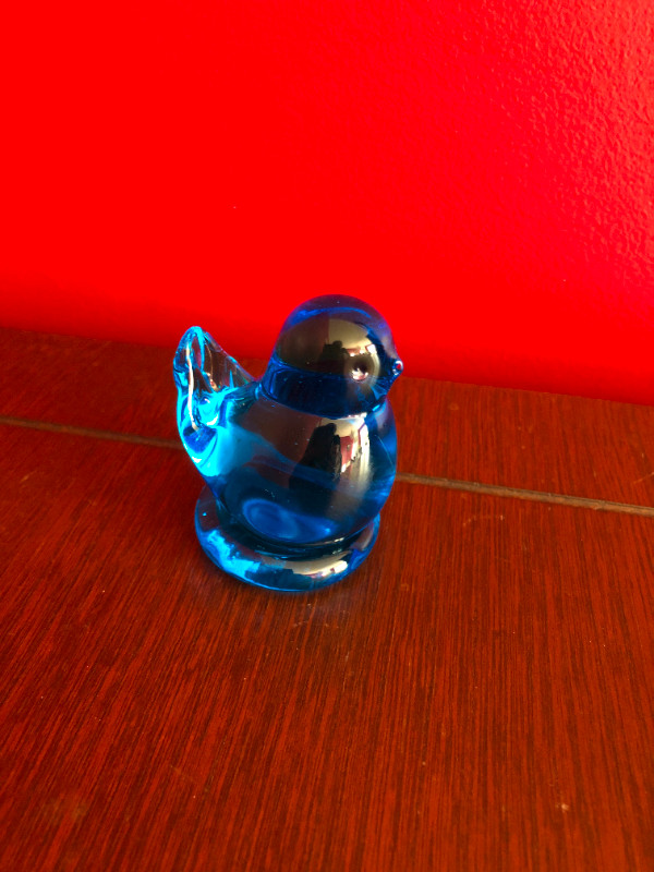 Leo Ward Bluebird of Happiness Paperweight in Arts & Collectibles in Hamilton