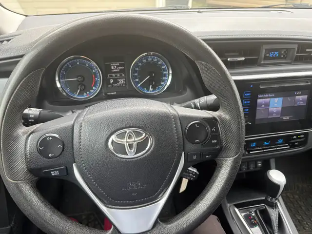 2018 Toyota Corolla520332020098027526