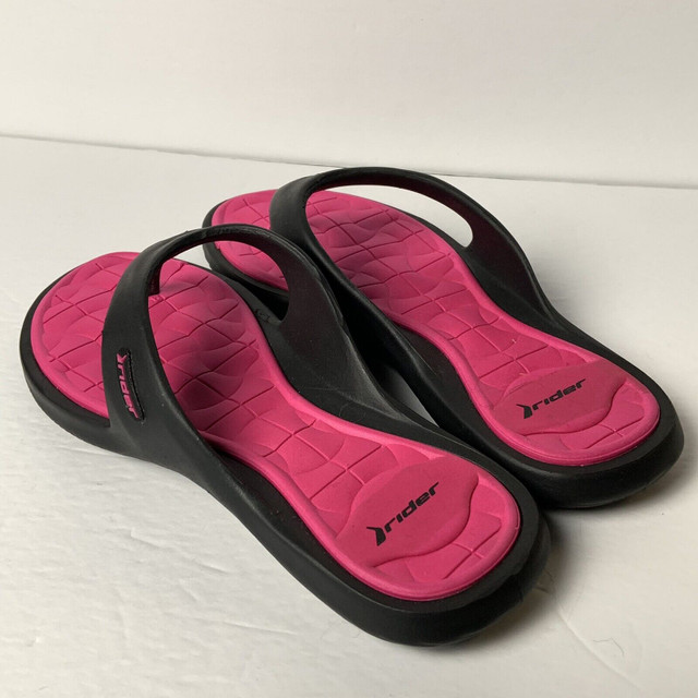 Rider Slides - women’s size 7 - new in Women's - Shoes in Oshawa / Durham Region - Image 2