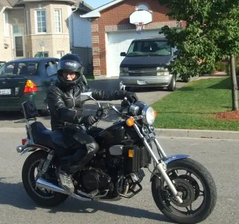 Motorcycle lesson422058922429665281