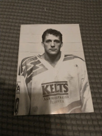 1996-97 player picture of Scott Metcalfe, EHC Dynamo Berlin B&W