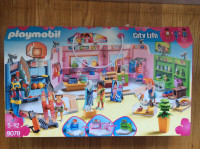 PLAYMOBIL CITY LIFE SET #9078 COMPLETE WITH BOX AND INSTRUCTIONS
