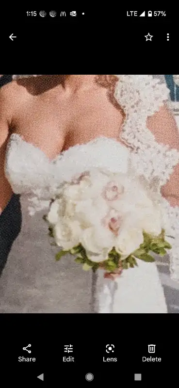 Size 4 to 6, A room is available for bride and one friend for fitting Price is negotiable I will ent...