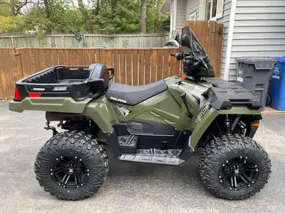 2018 POLARIS SPORTSMAN X2 570 EPS, SAGE GREEN, 1 UP OR 2 UP, DUMP BOX c/w TAILGATE HAND/THUMB WARMER...