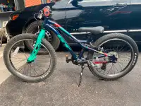 Bicycle GT STOMPER 20in Mountain Bike