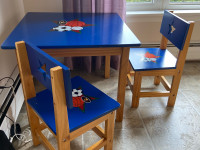 Table et chaises pour enfant