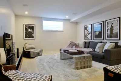 ⭐ APARTMENT - APARTMENT FOR RENT - FULL BASEMENT PRIVATE APARTMENT ⭐ AVAILABLE NOW ⭐ FULL BASEMENT +...