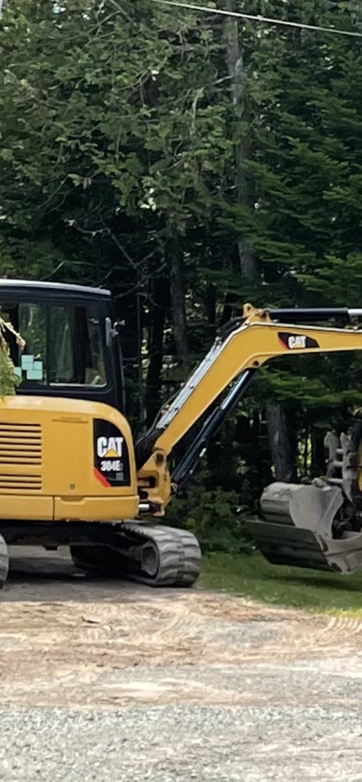 ** pending ** 2019 cat 304 excavator Heavy Equipment Moncton Kijiji
