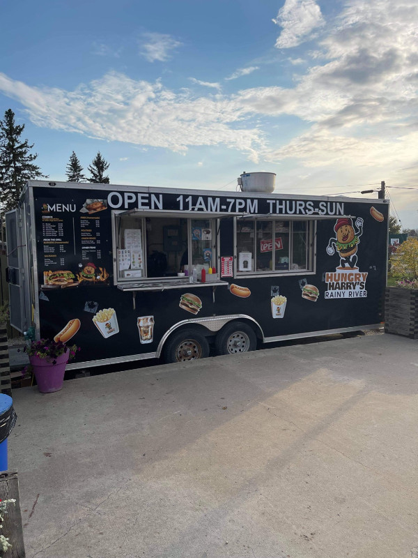 Concessionairy trailer in Other in Thunder Bay