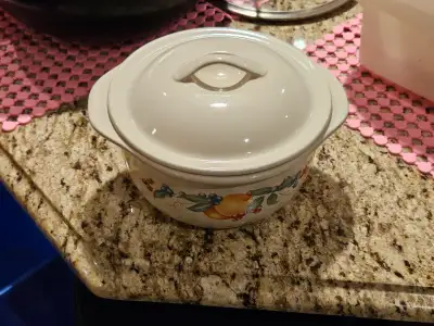 Corelle Abundance Covered Casserole (1.5 Qt.), View more