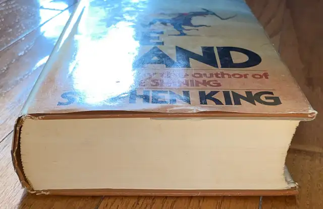 The Stand by Stephen King 1978, Hardcover Book Club 1st Edition in Fiction in St. Catharines - Image 3