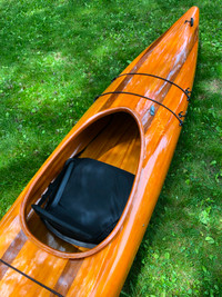 Kayak en Cèdre 13' avec Gouvernail