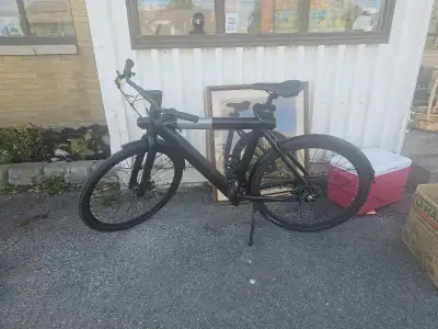 Amazing stylish e-bike, belt driven 800$, View more