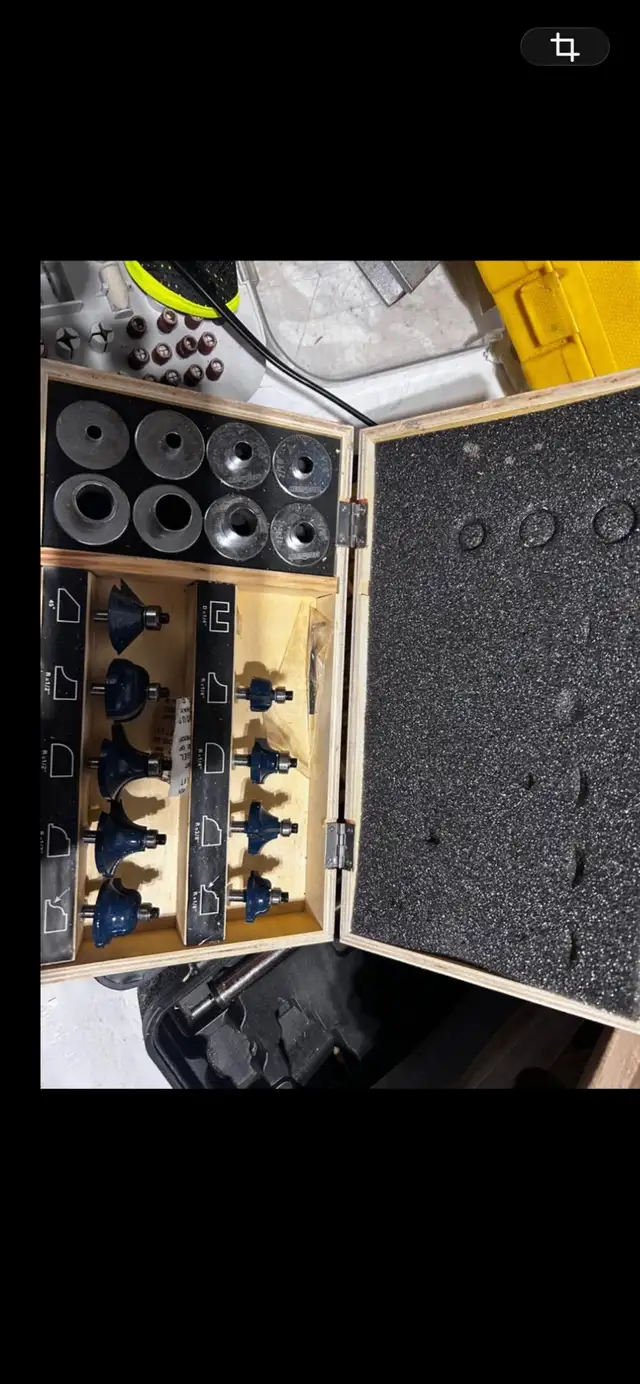 Router and Bits Kit 525306588436910081