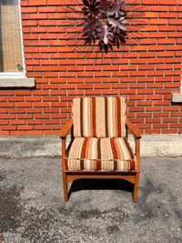 Fauteuil vintage de style scandinave MCM lounge chair