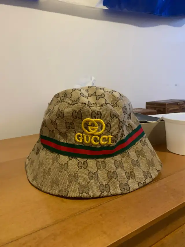 Chapeau Gucci  in Men's in City of Montréal - Image 2