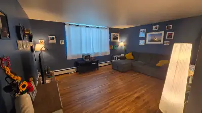Address: 307 Agnes Street, New Westminster Availability: September 1, 2025 Rent: $1695.00 Features:...