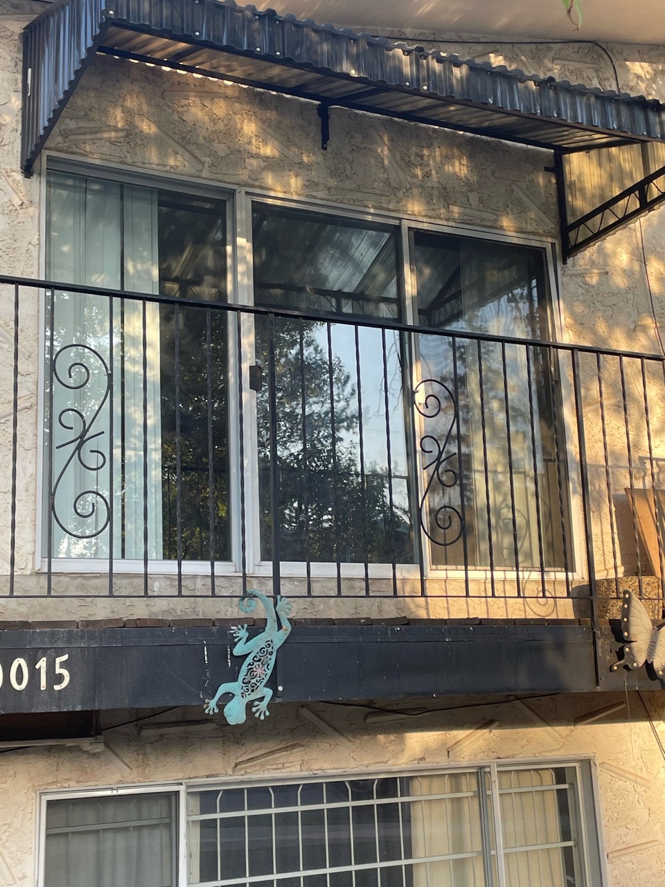 3 bd Laundry & Utilities included! 2