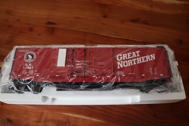 G Gauge Box Car Great Northern P/N R19305C in Hobbies & Crafts in Lévis - Image 3